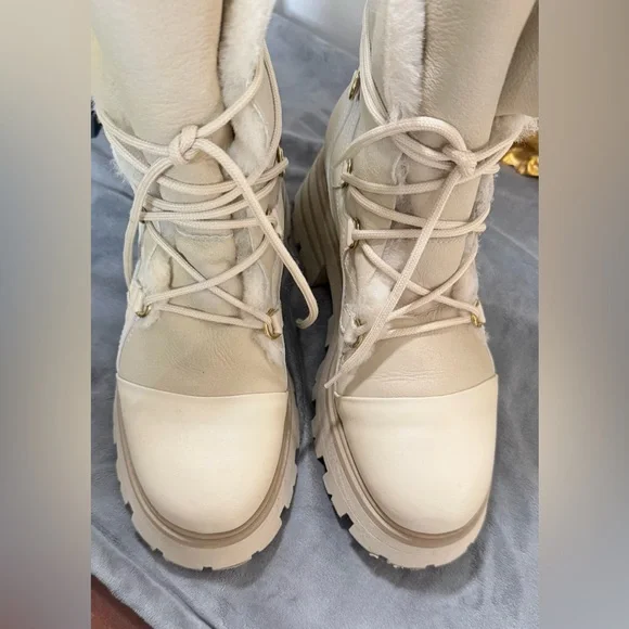 Beautisoles Beige Leather Winter Boots - Picture 5 of 7